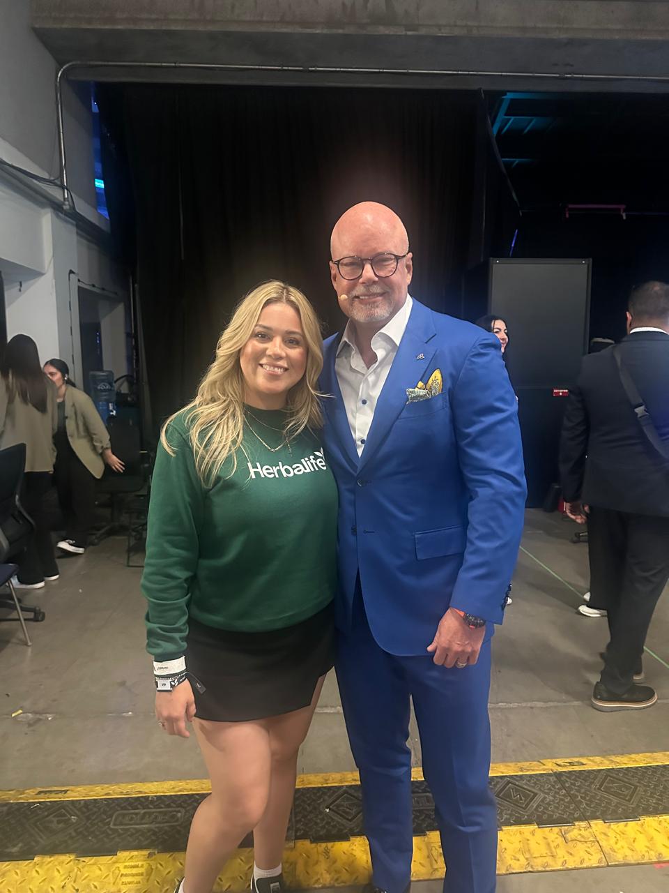 Jackie Jaimes con Erick Worre